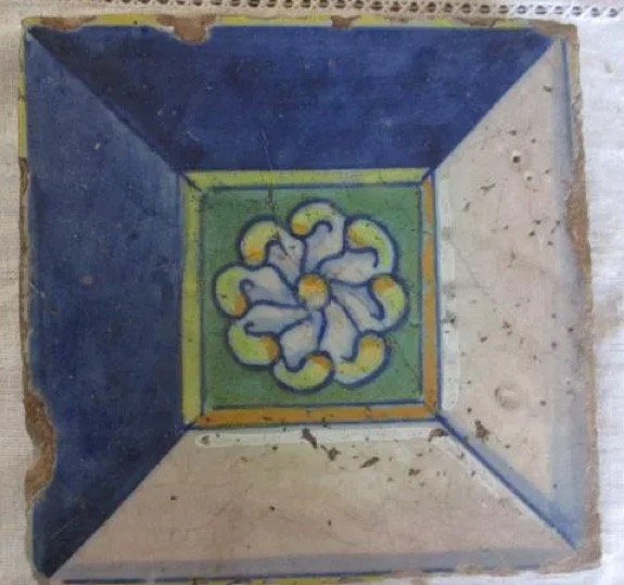 Azulejo Tile